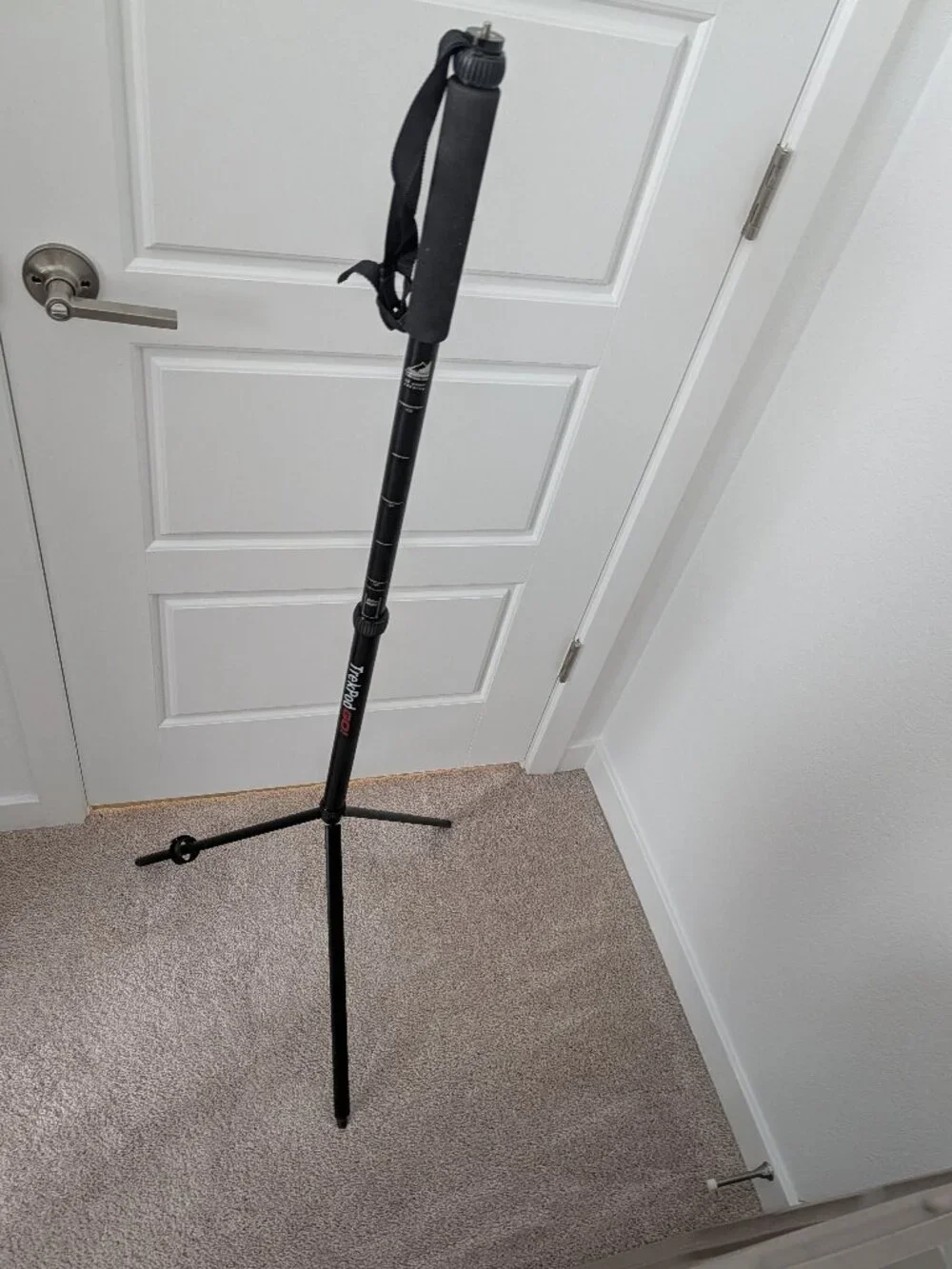 Trek Tech TrekPod Go! Black Monopod/Tripod/Walking Stick with Travel Case